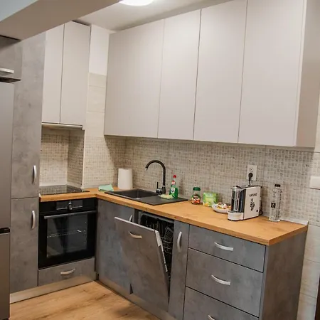 Gavas Viva City アパート