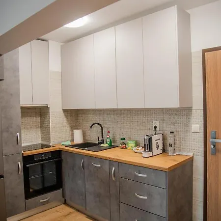 Gavas Viva City アパート